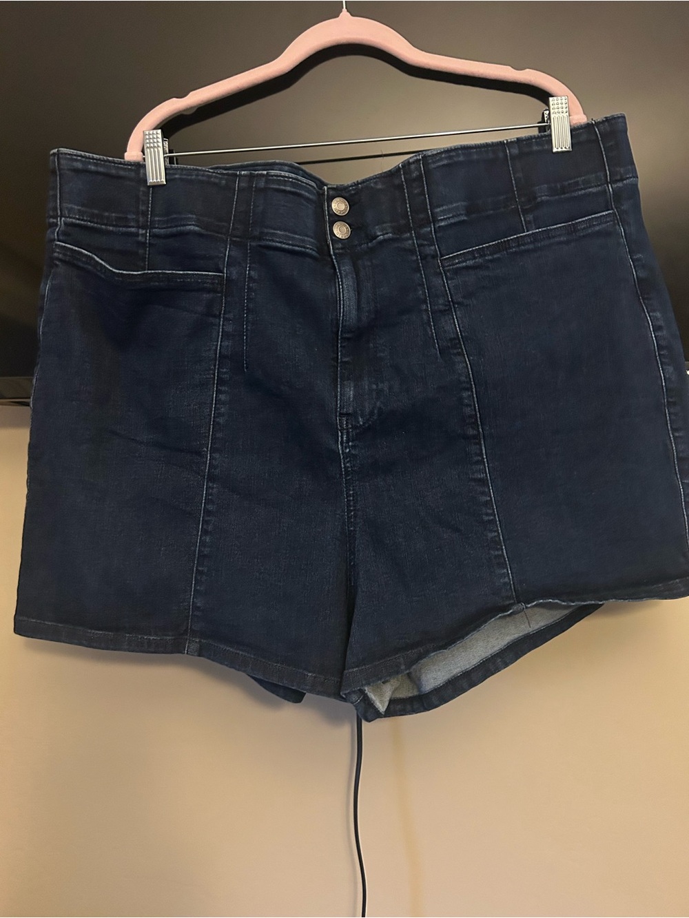 Retro Chic Dark Blue High-Rise Denim Shorts
